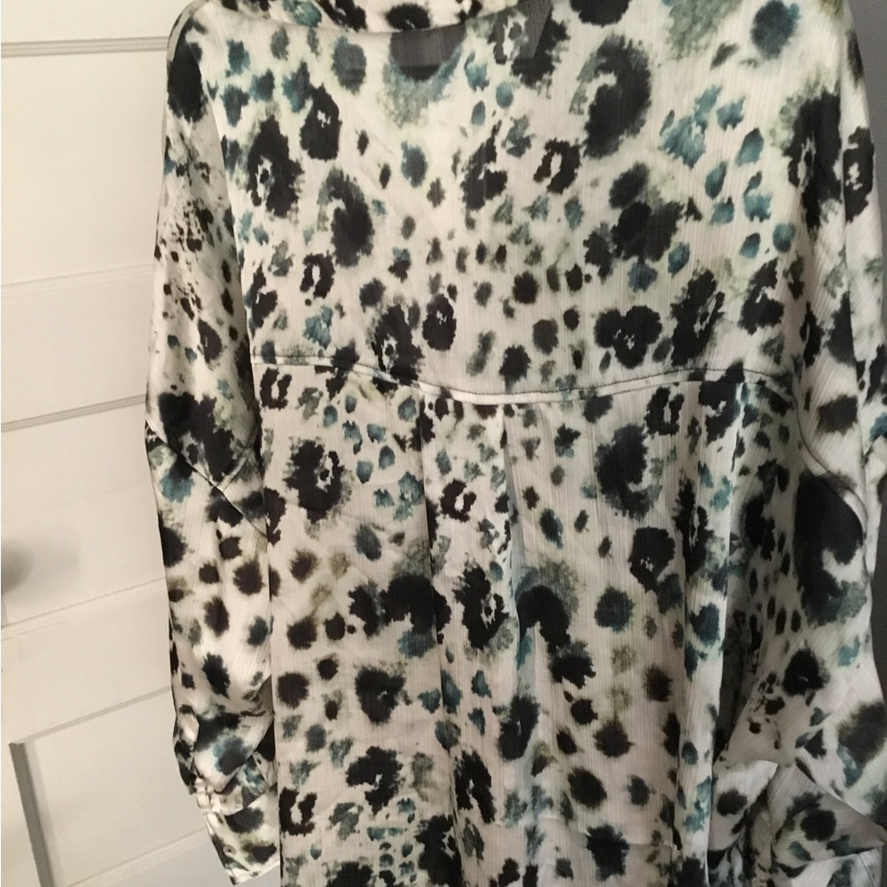 Long sleeves - Picture 3 of 4